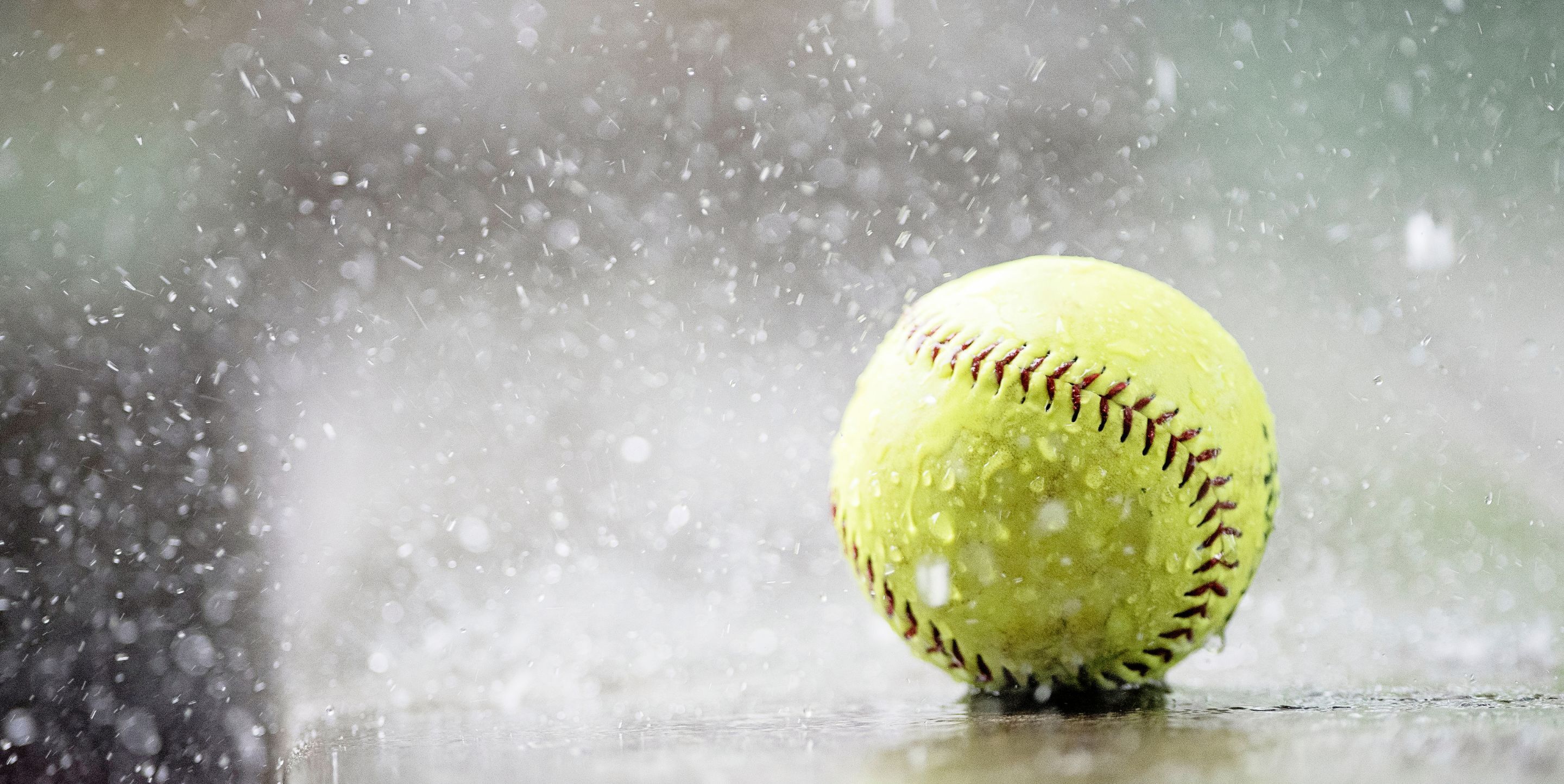 staying-dry-at-baseball-games-with-the-right-rain-gear-fleet-farm